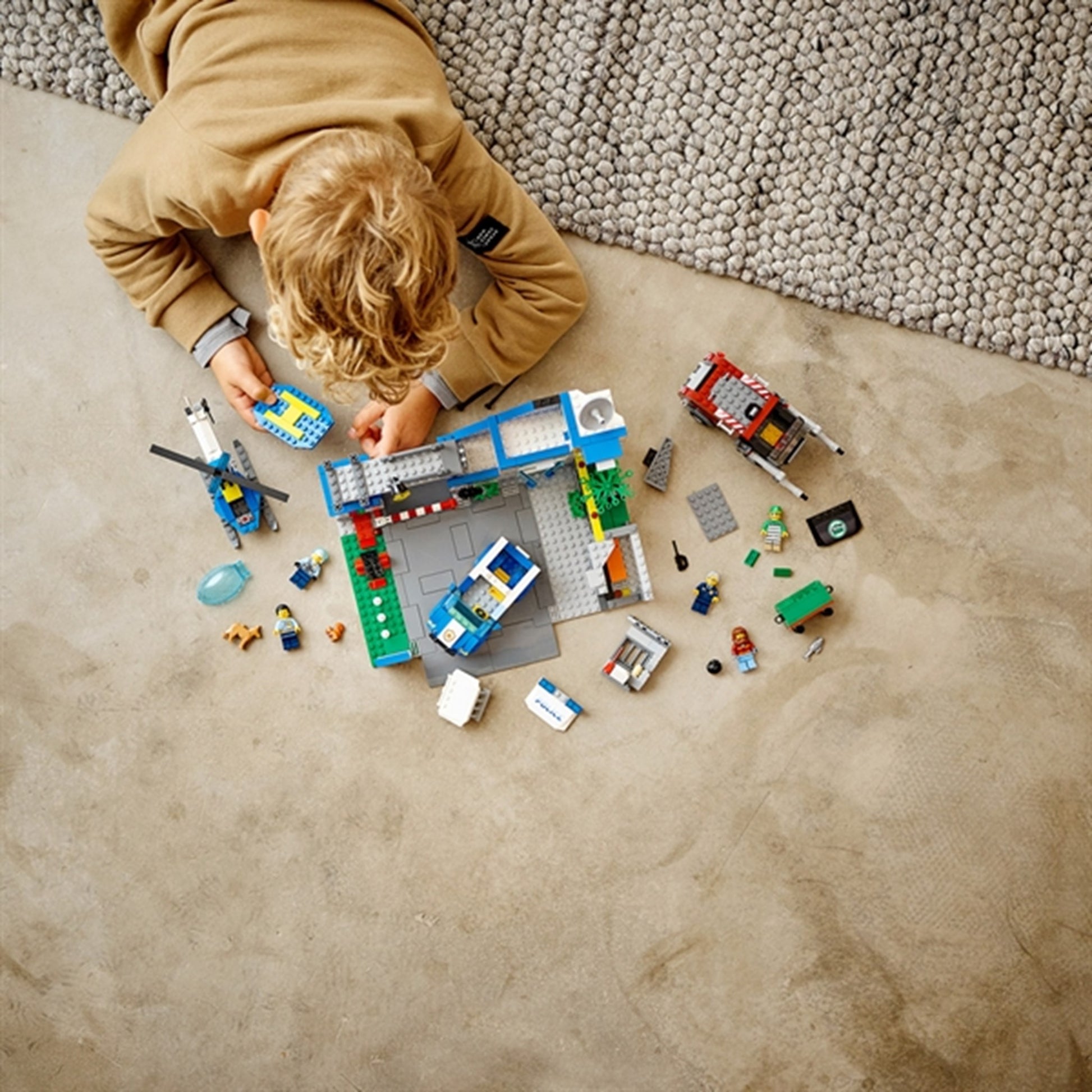 LEGO® City Police Station