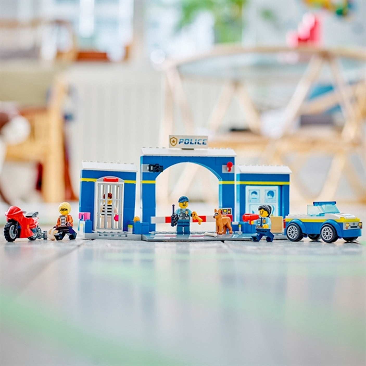 LEGO® City Police Station Chase