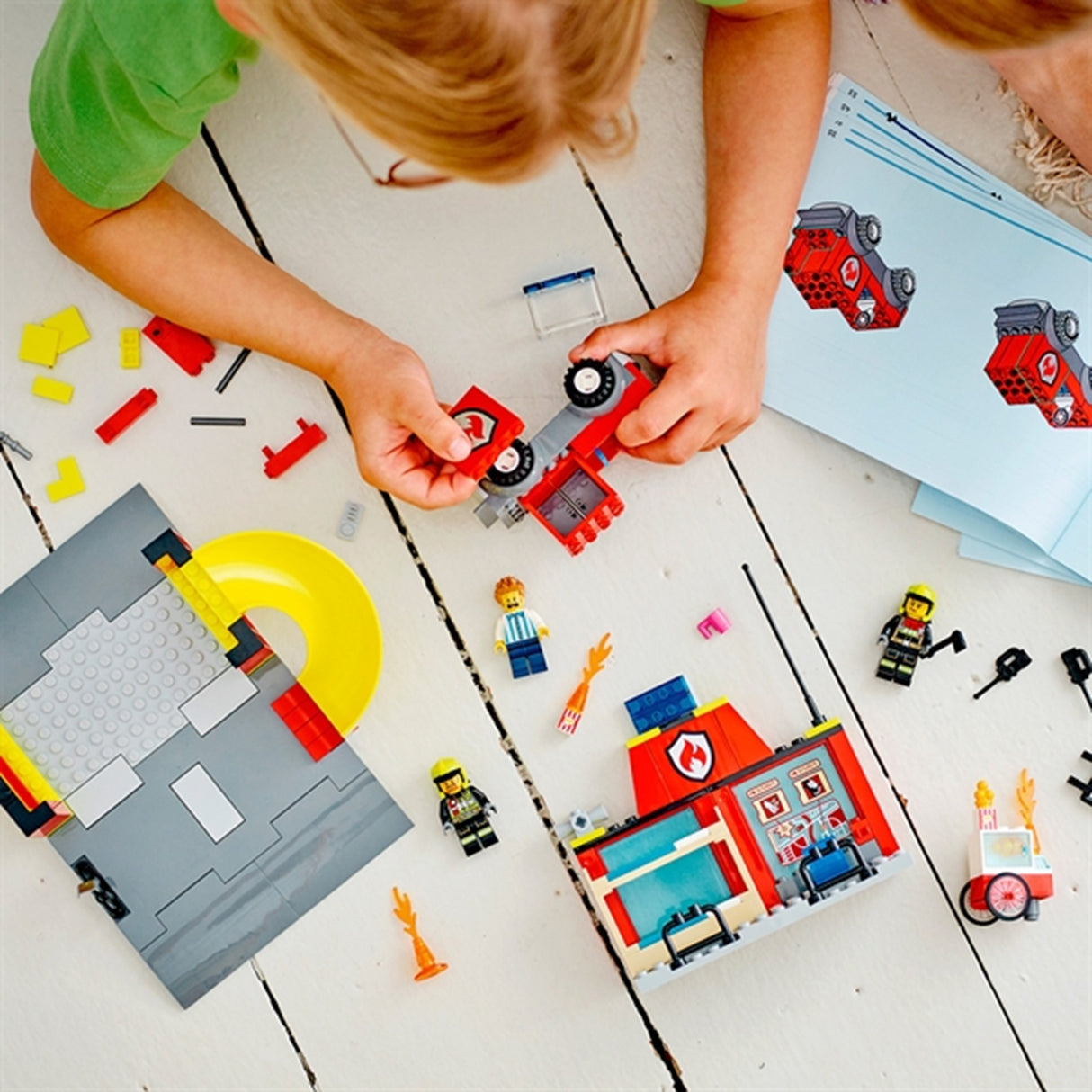 LEGO® City Fire Station and Fire Engine