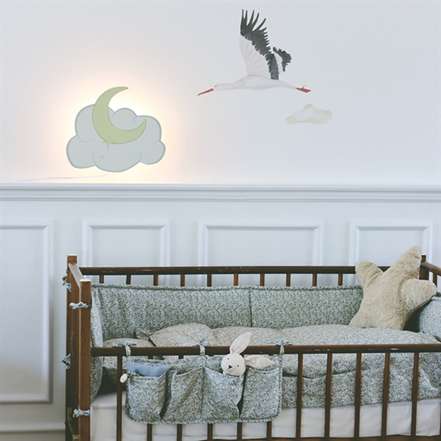 That's Mine Bed Bumper Lotus Bouquet Bleu