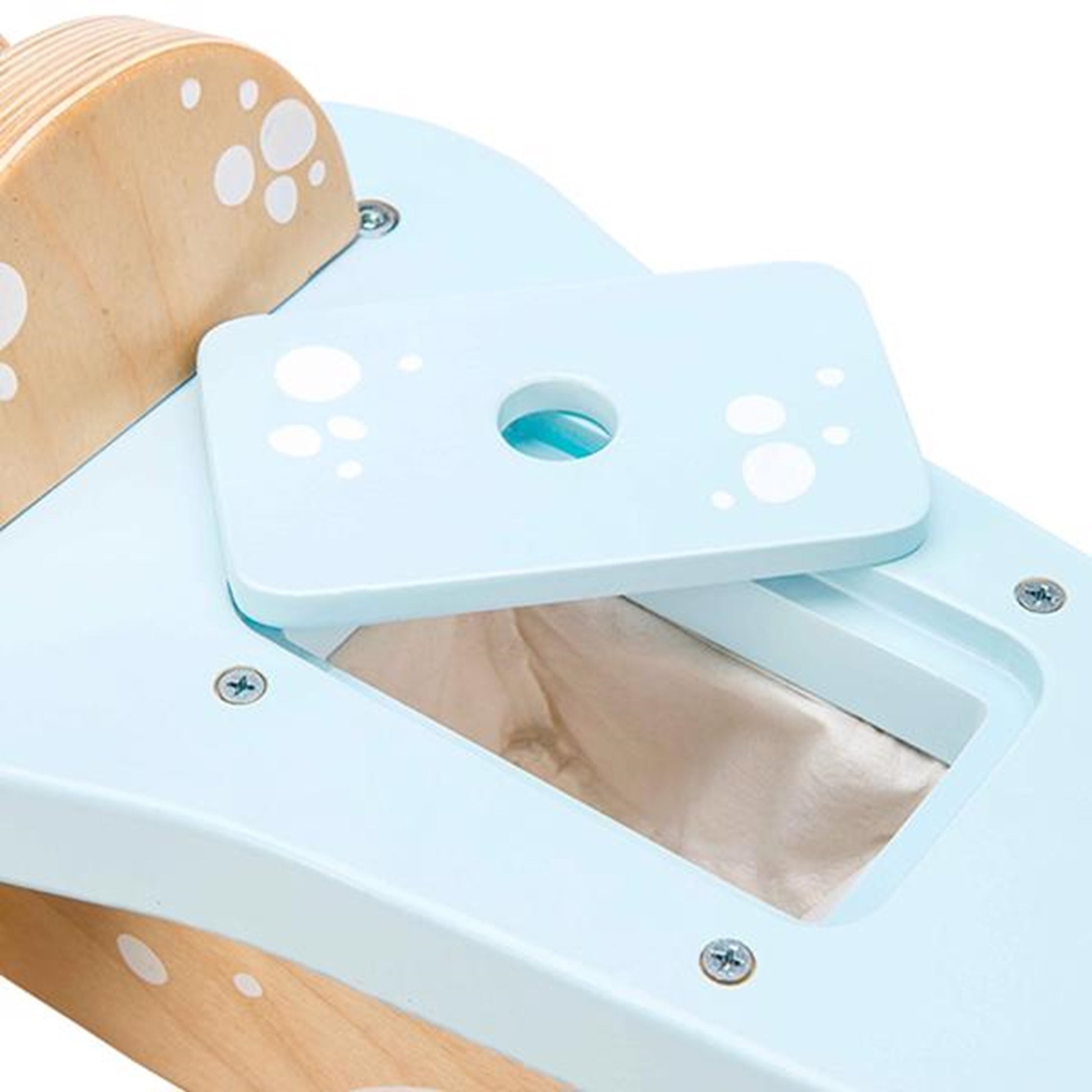 Le Toy Van Ride On Deer 3