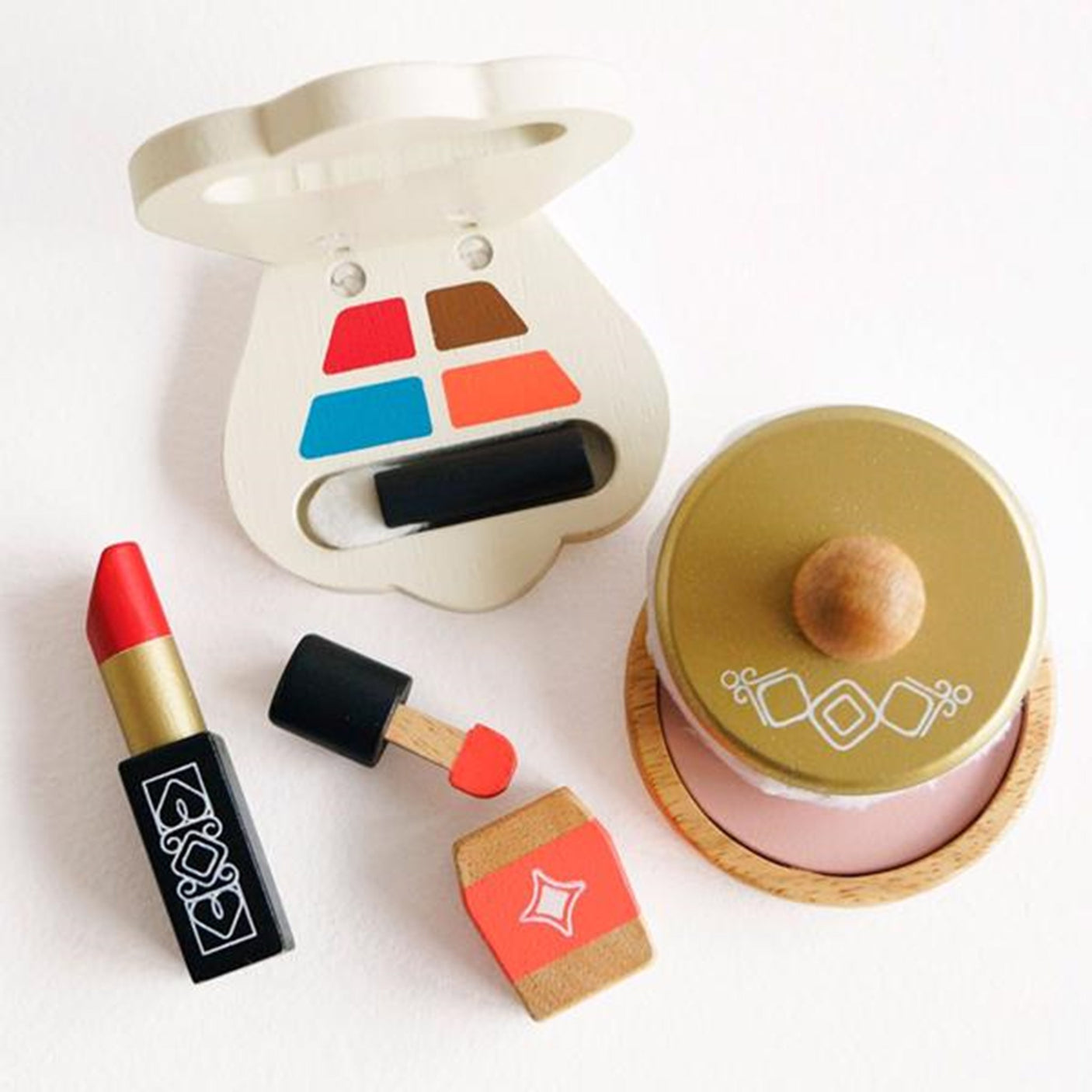 Le Toy Van Honeybake Beauty Set 4