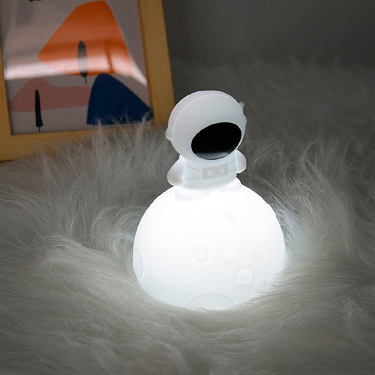 LumieWorld® LumiPets® Night Light Astronaut