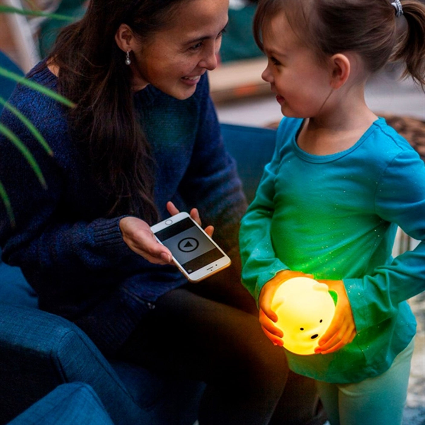 LumieWorld® LumiPets® Night Light Bluetooth Bear