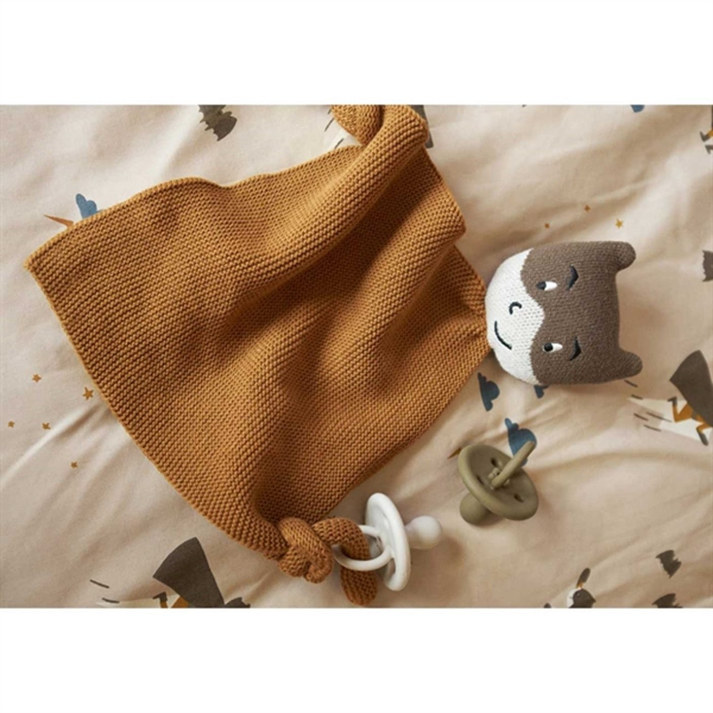 Liewood Alfie Cuddle Cloth Superhero Golden Caramel