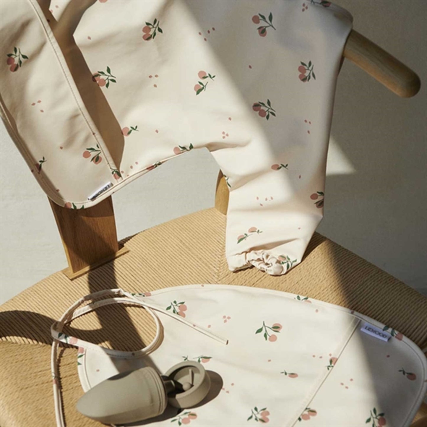 Liewood Lai Bib Aussie/Sea Shell Mix 2