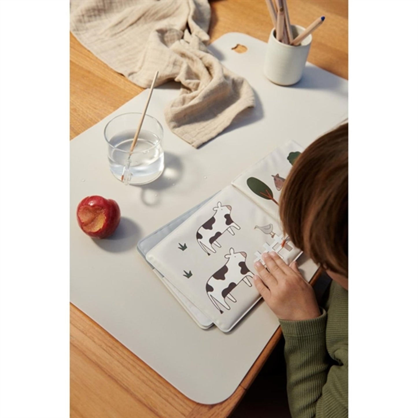 Liewood Waylon Magic Water Book Farm / Sandy