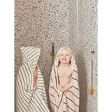 OYOY Raita Hooded Towel Green / Offwhite