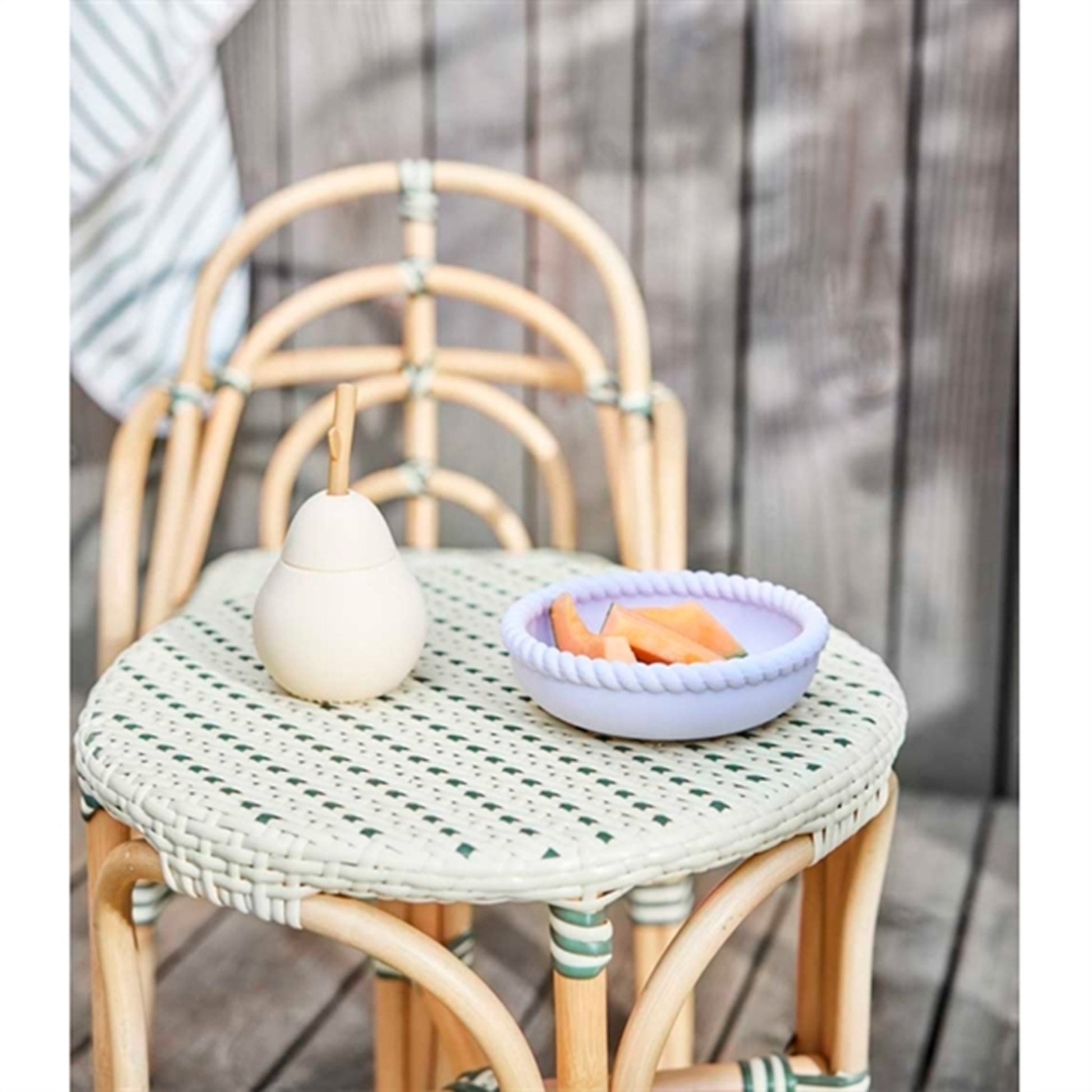 OYOY Mellow Bowl and Plate Light Rubber/Lavender