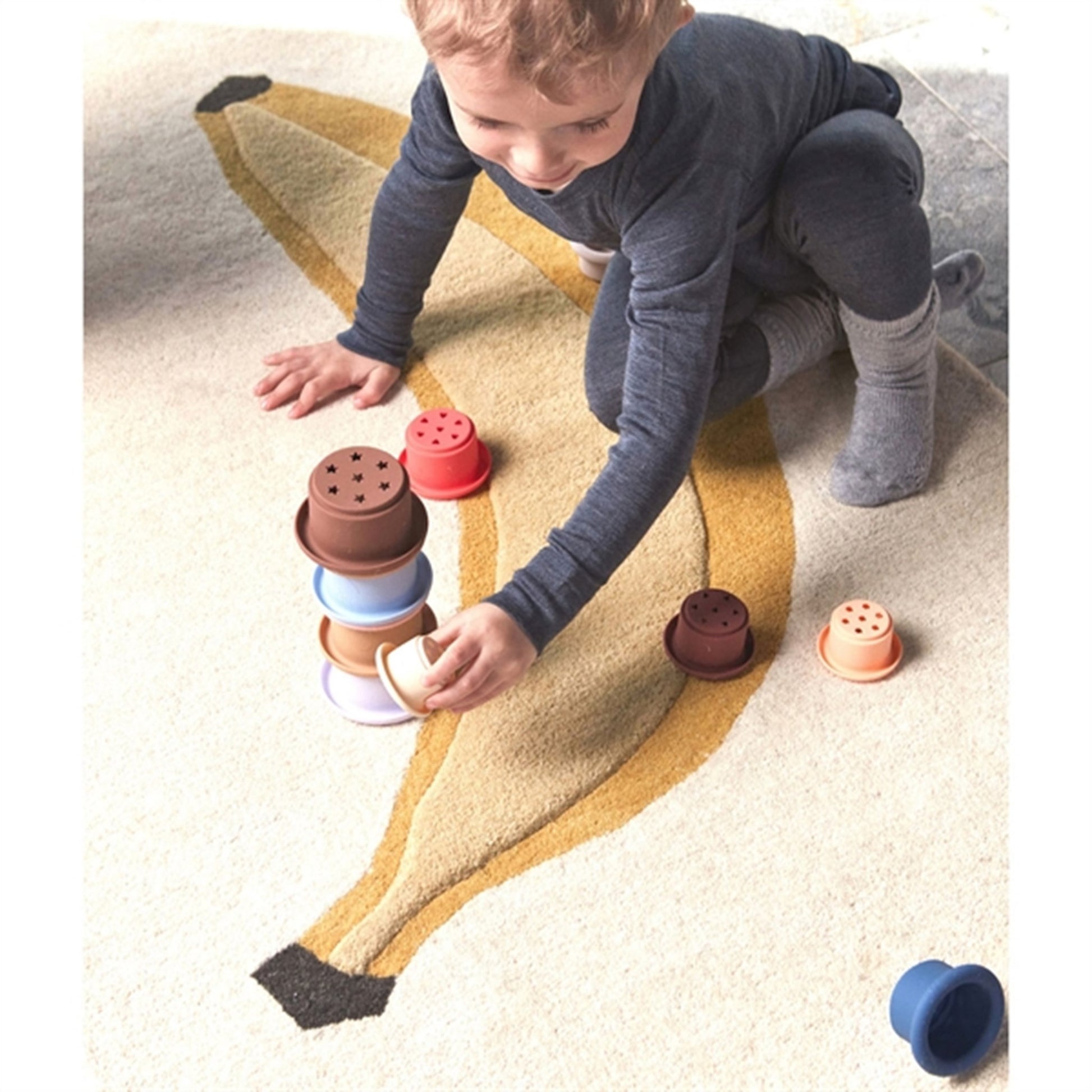 OYOY Tawa Silicone Stacking Cups Caramel / Blue