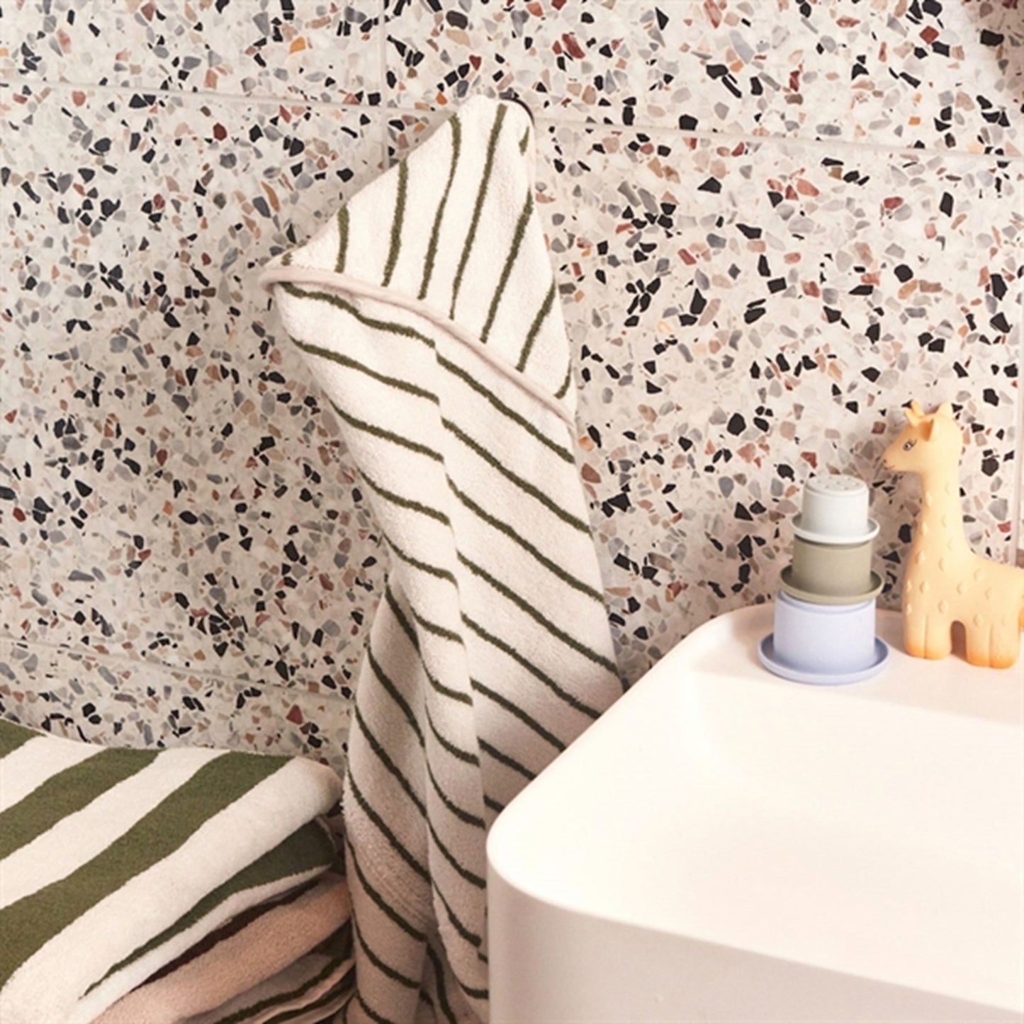 OYOY Tawa Silicone Stacking Cups Caramel / Blue