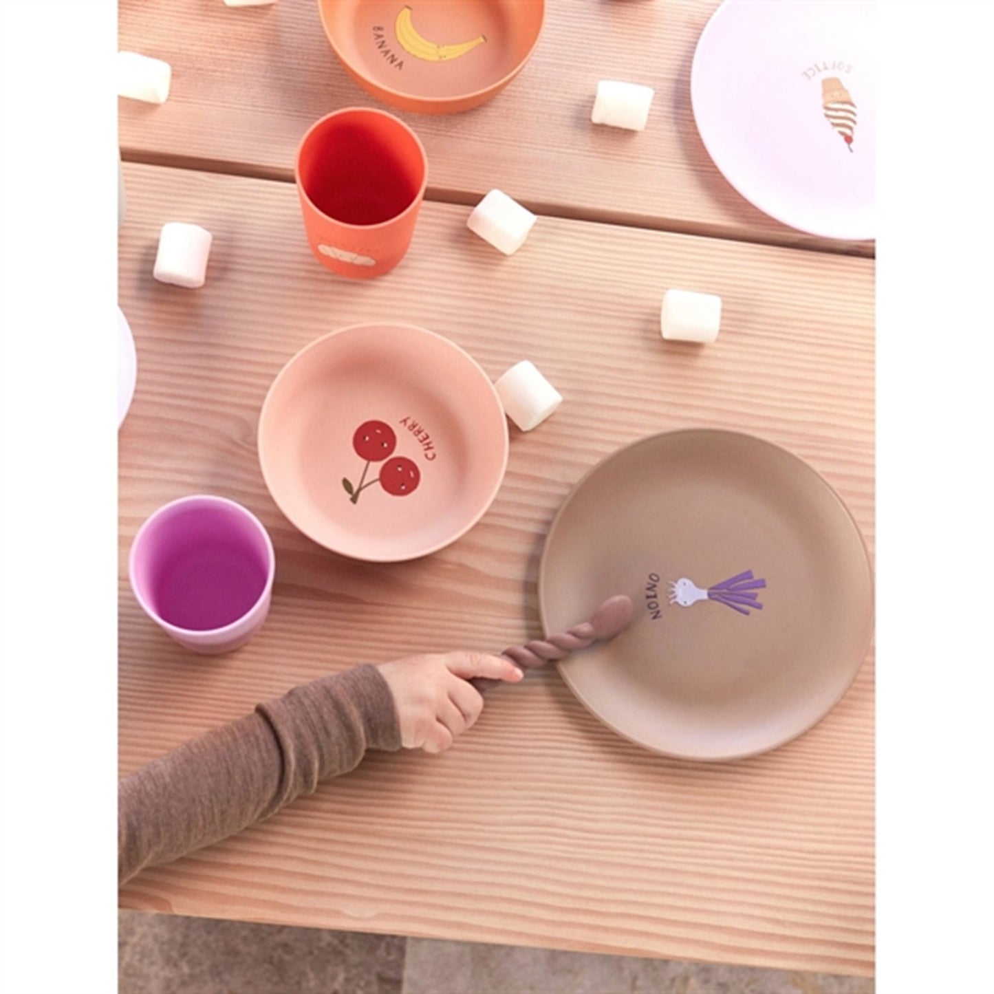 OYOY Yummy Plate 2-pack Beige / Brown 2