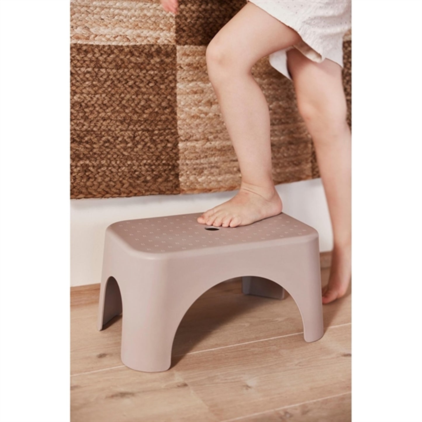 OYOY Rabbit Step Stool Clay