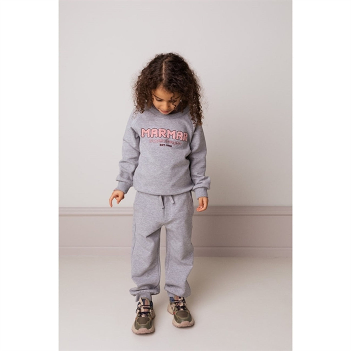 MarMar Garden Rose Logo Theos Sweatshirt