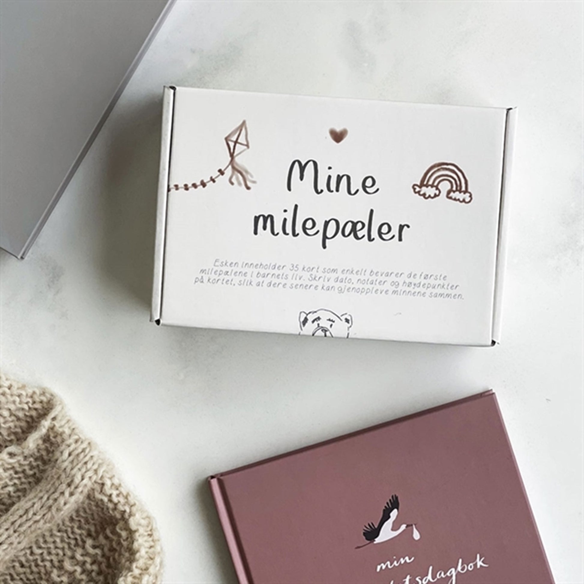 WITHWHITE Milestone Cards 35 Cards Norwegian