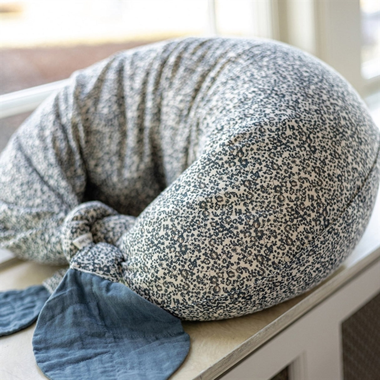 That's Mine Nursing Pillow Moon Flores Sandshell/Blue