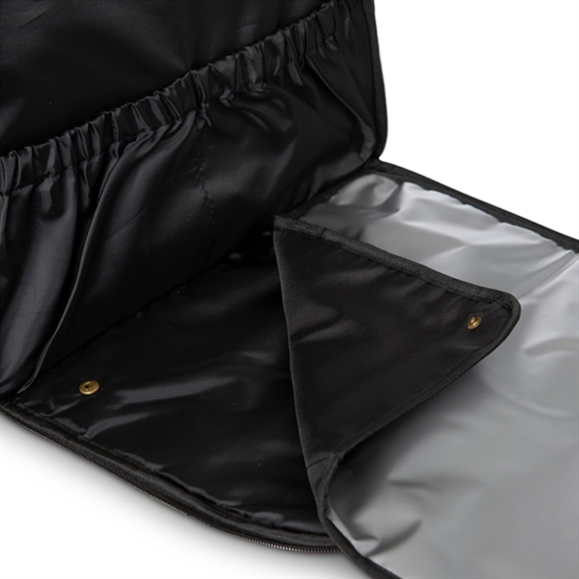 That's Mine Black Benne Nursing Bag