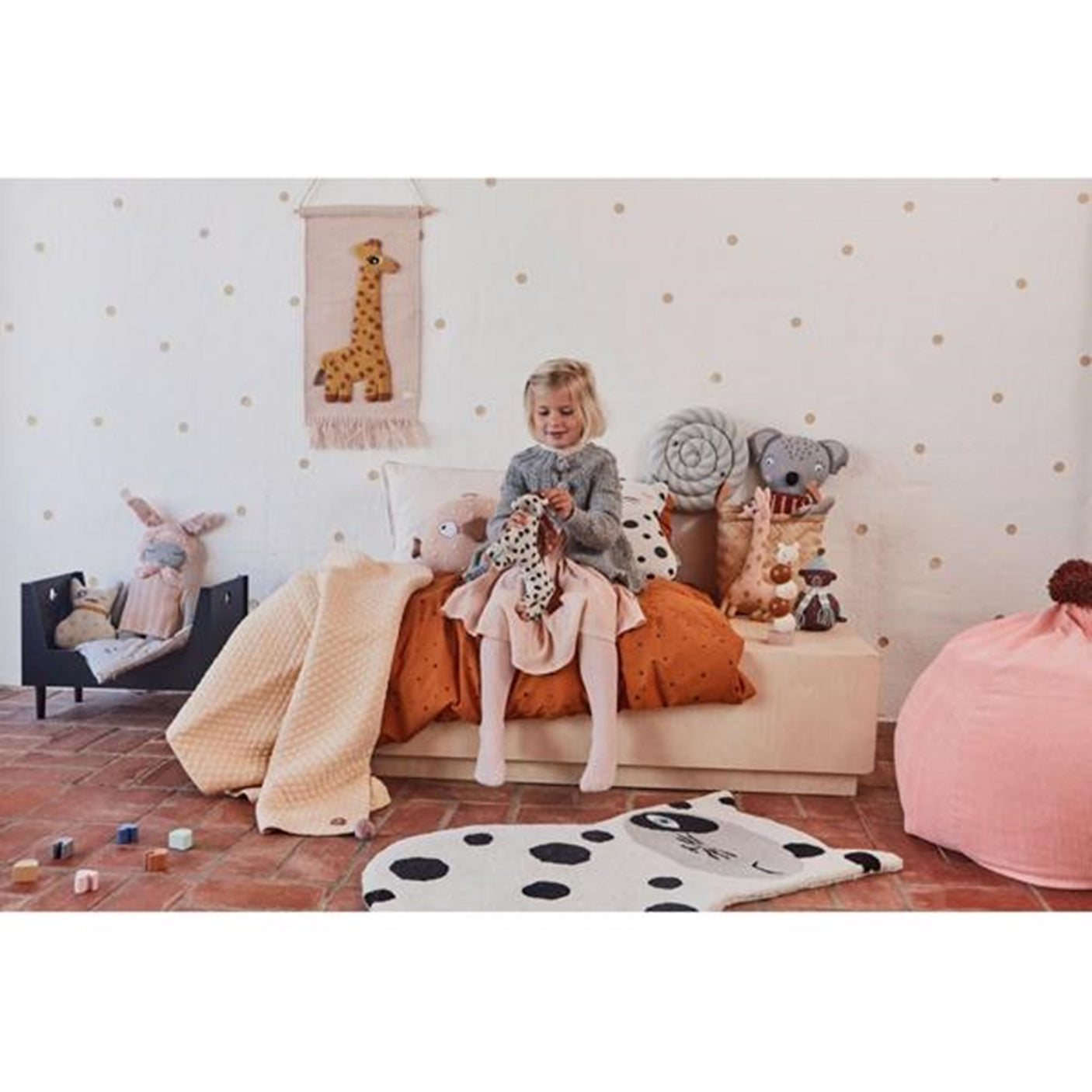 OYOY Corduroy Beanbag Coral 3