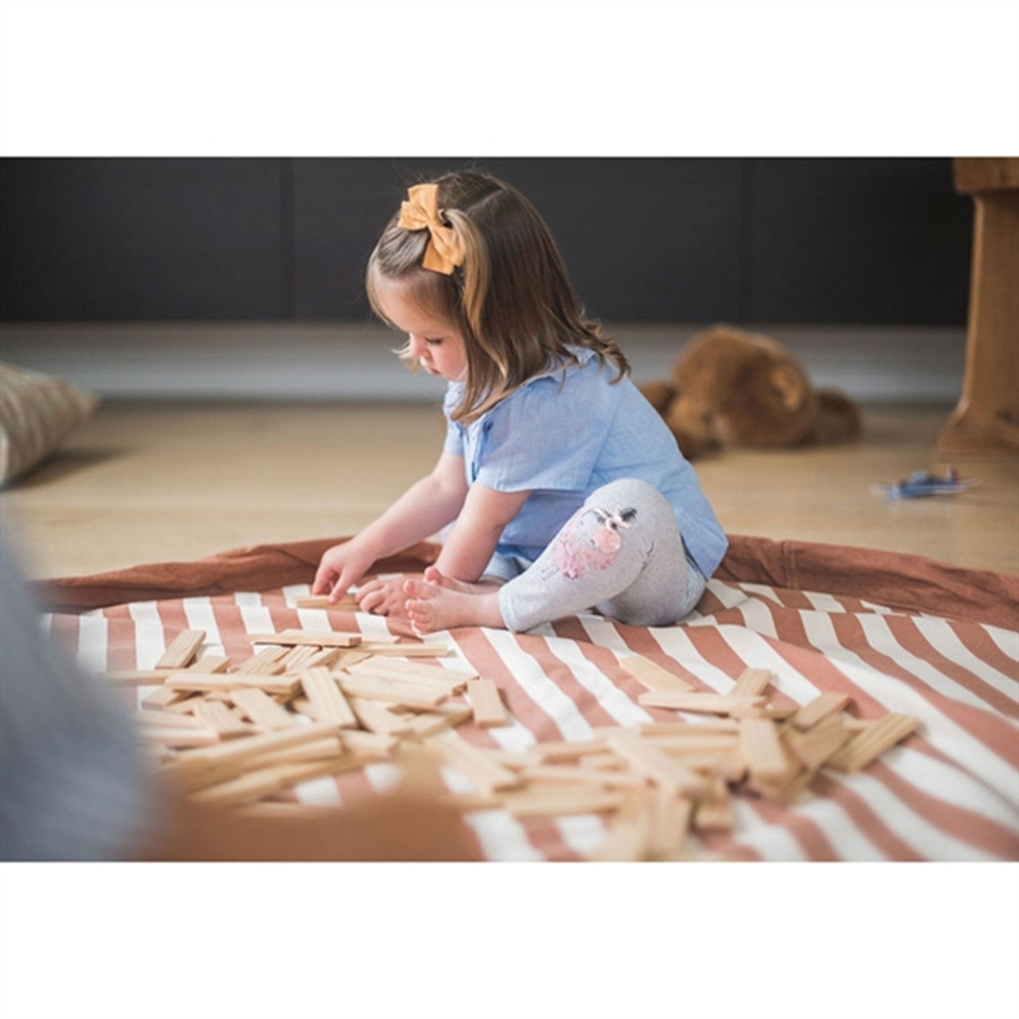 Play&Go 2-in-1 Play Mat Stripes Brown 8