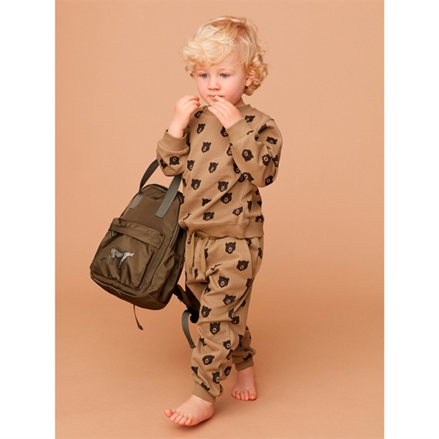 Sofie Schnoor Army Green Sweatpants