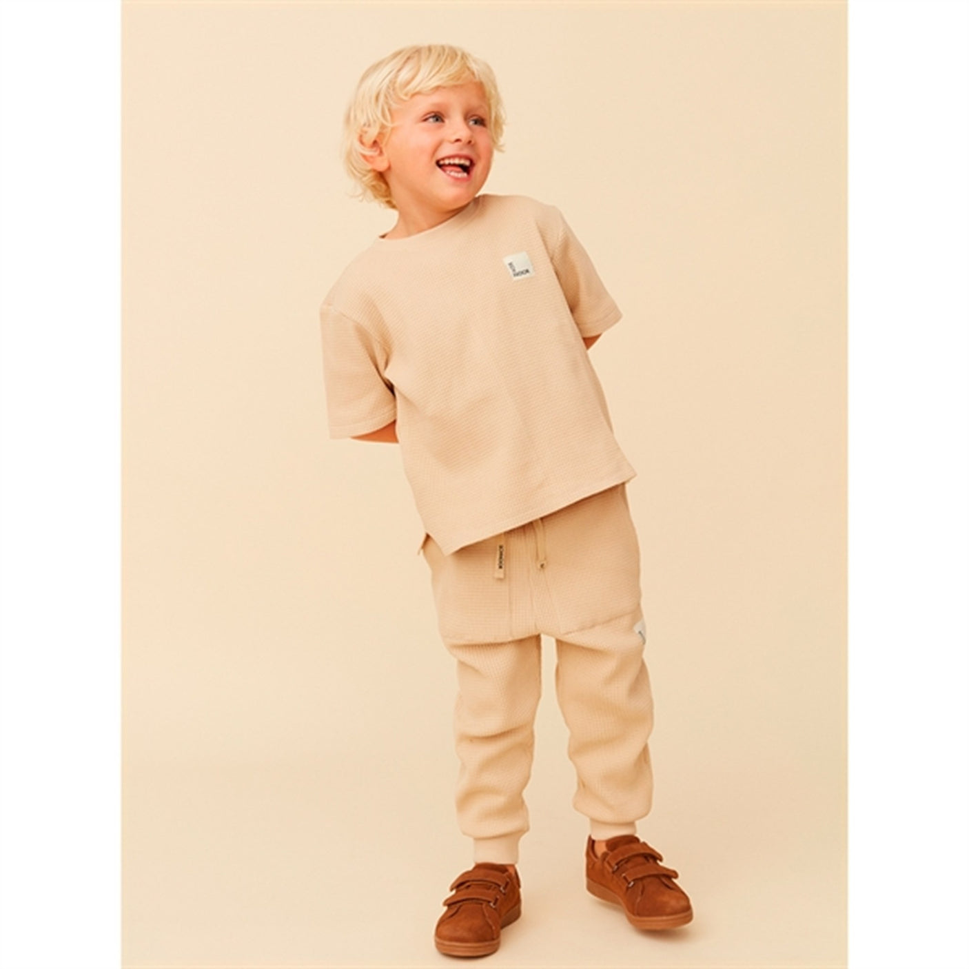 Sofie Schnoor T-shirt Sand