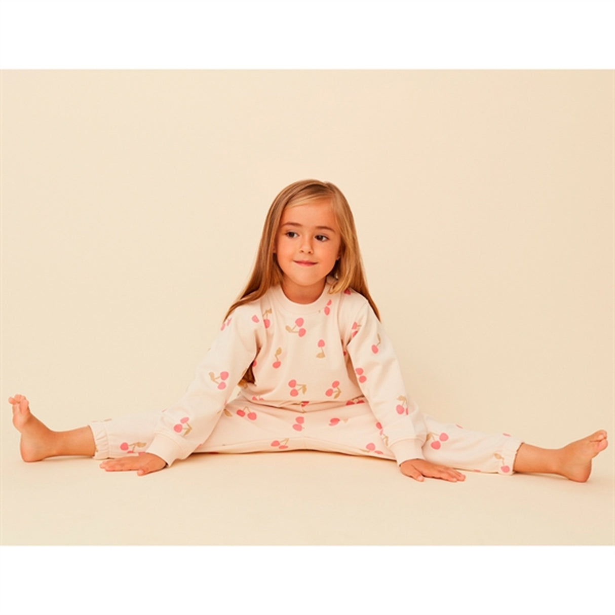 Sofie Schnoor Sweatshirt Antique White/ English Rose