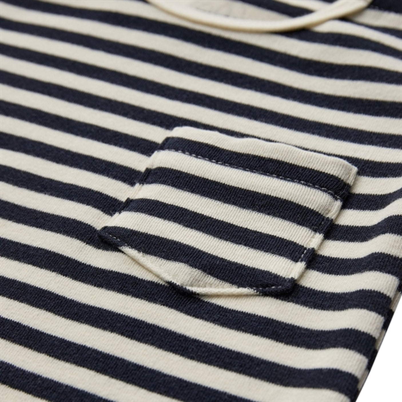 Sofie Schnoor Dark Blue Body