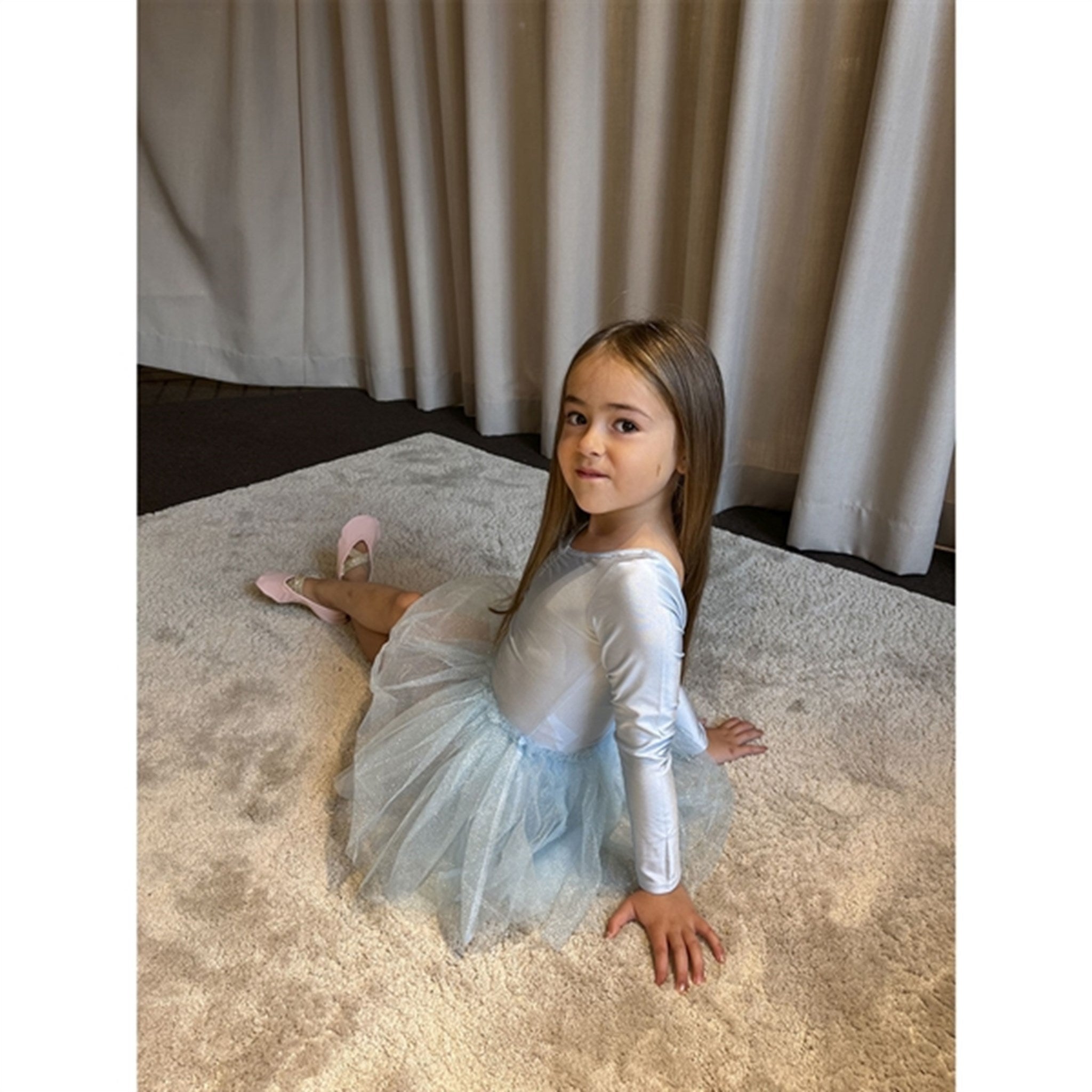 Petit By Sofie Schnoor x Luksusbaby Frost Blue Gymsuit 9