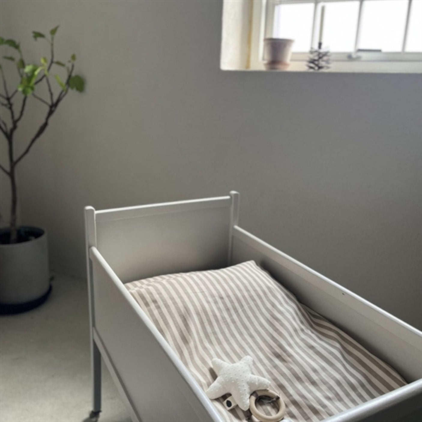 Pine Cone Bedding Stripe Mushroom Stripe