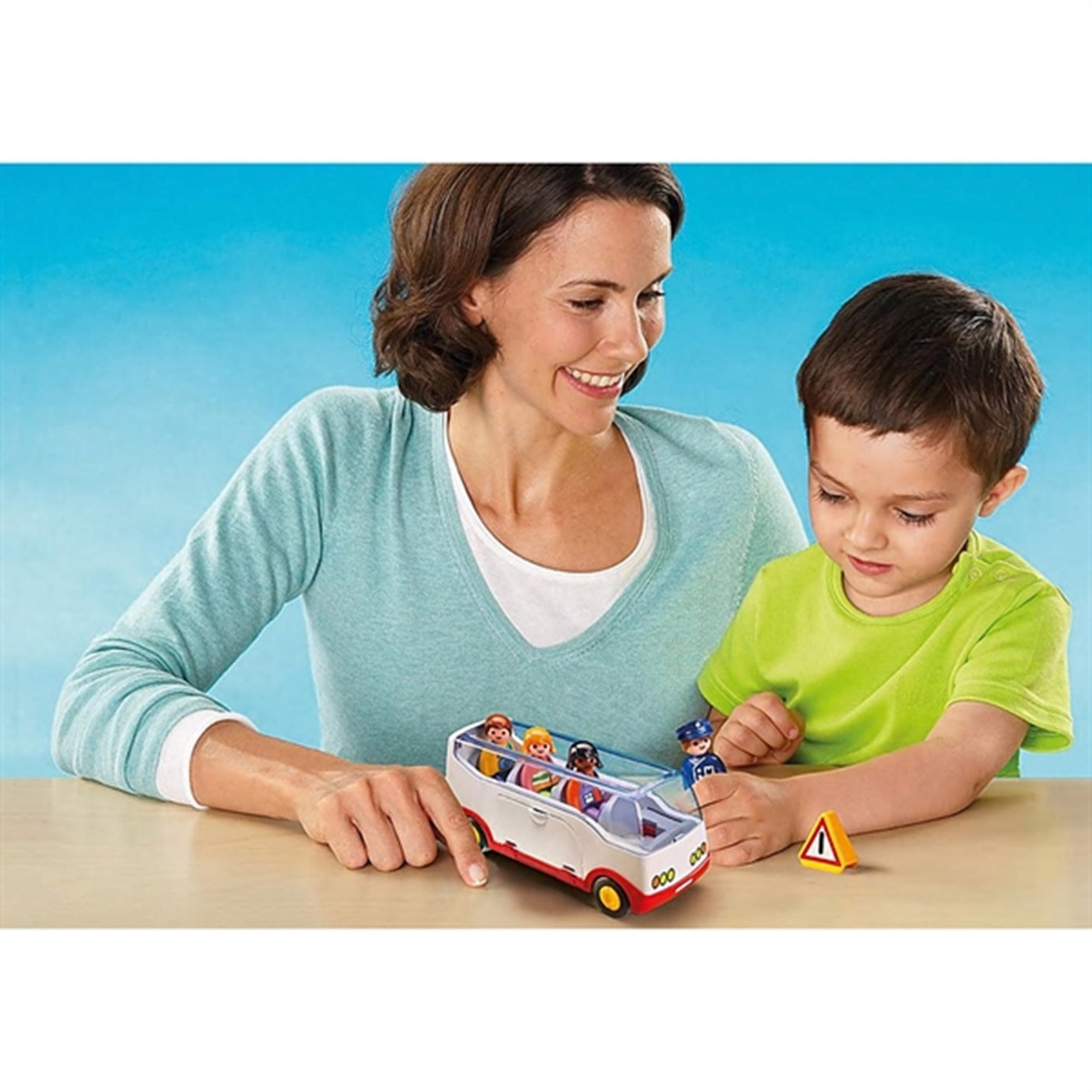 Playmobil® 1.2.3 Airport Shuttle Bus 4