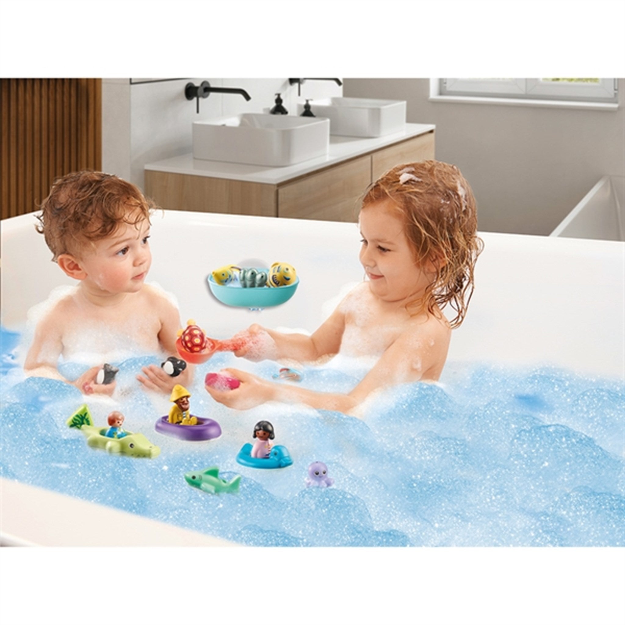 Playmobil® 1.2.3 Aqua - Water Slide with Sea Animals 2