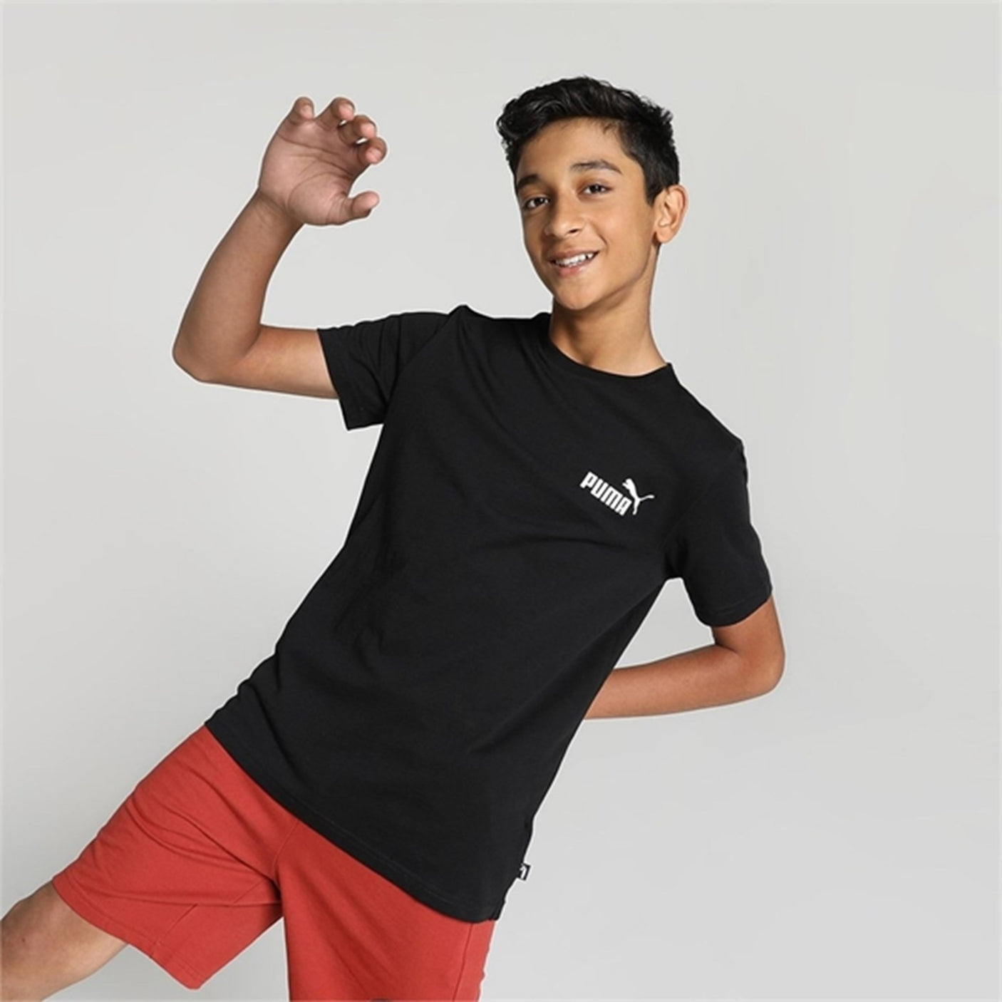 Puma Ess Small Logo T-Shirt Black