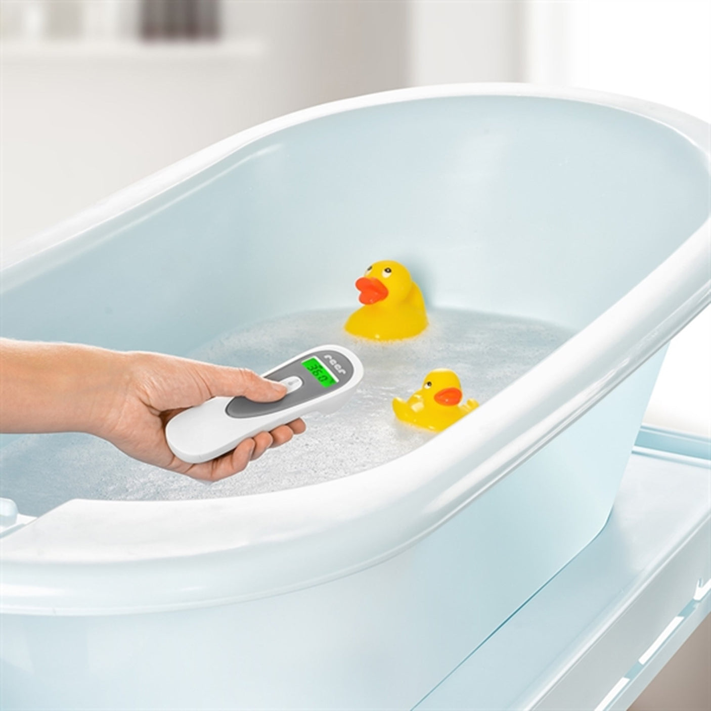 REER Thermometer - Contactless Infrared 3-in-1