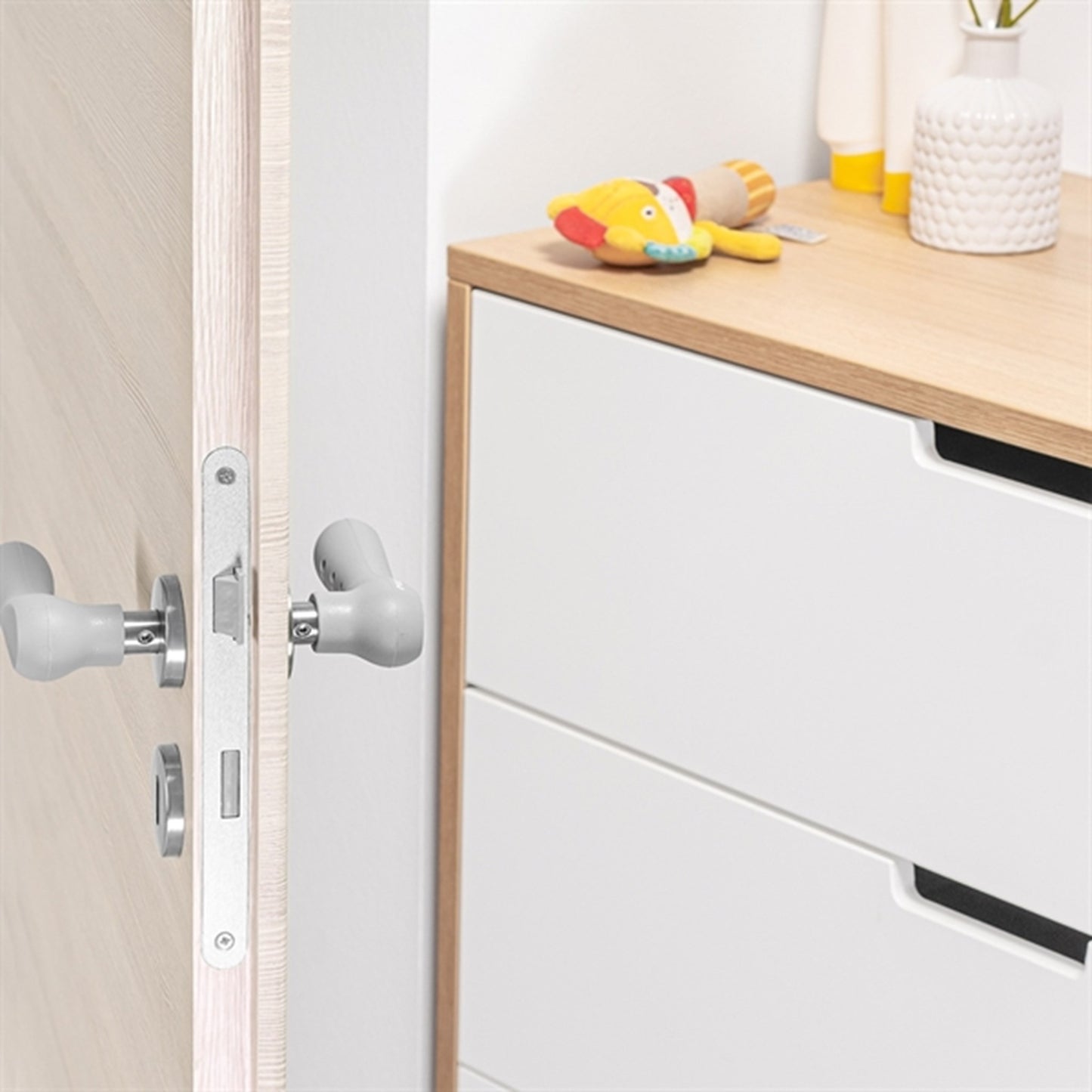 REER Handle Protector