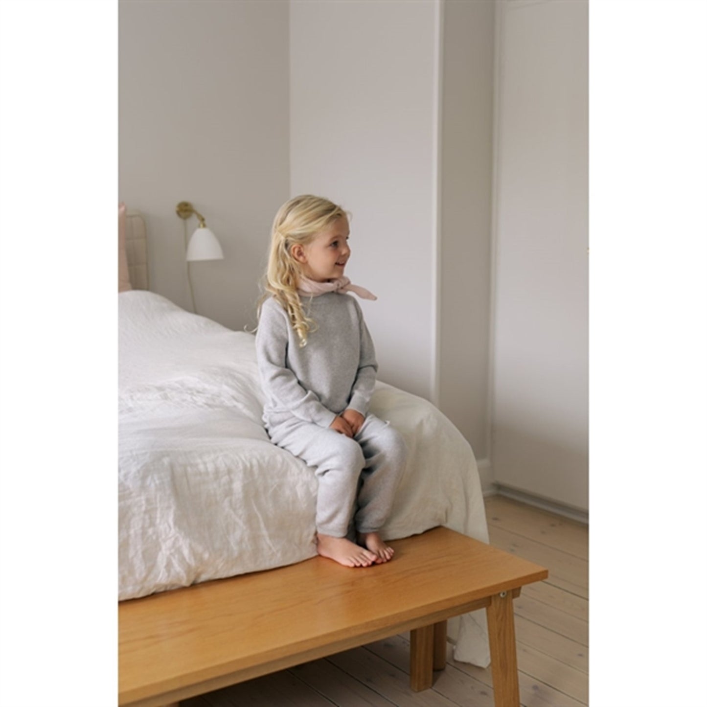 HOLMM Silver Shadow Roger Knit Jumper