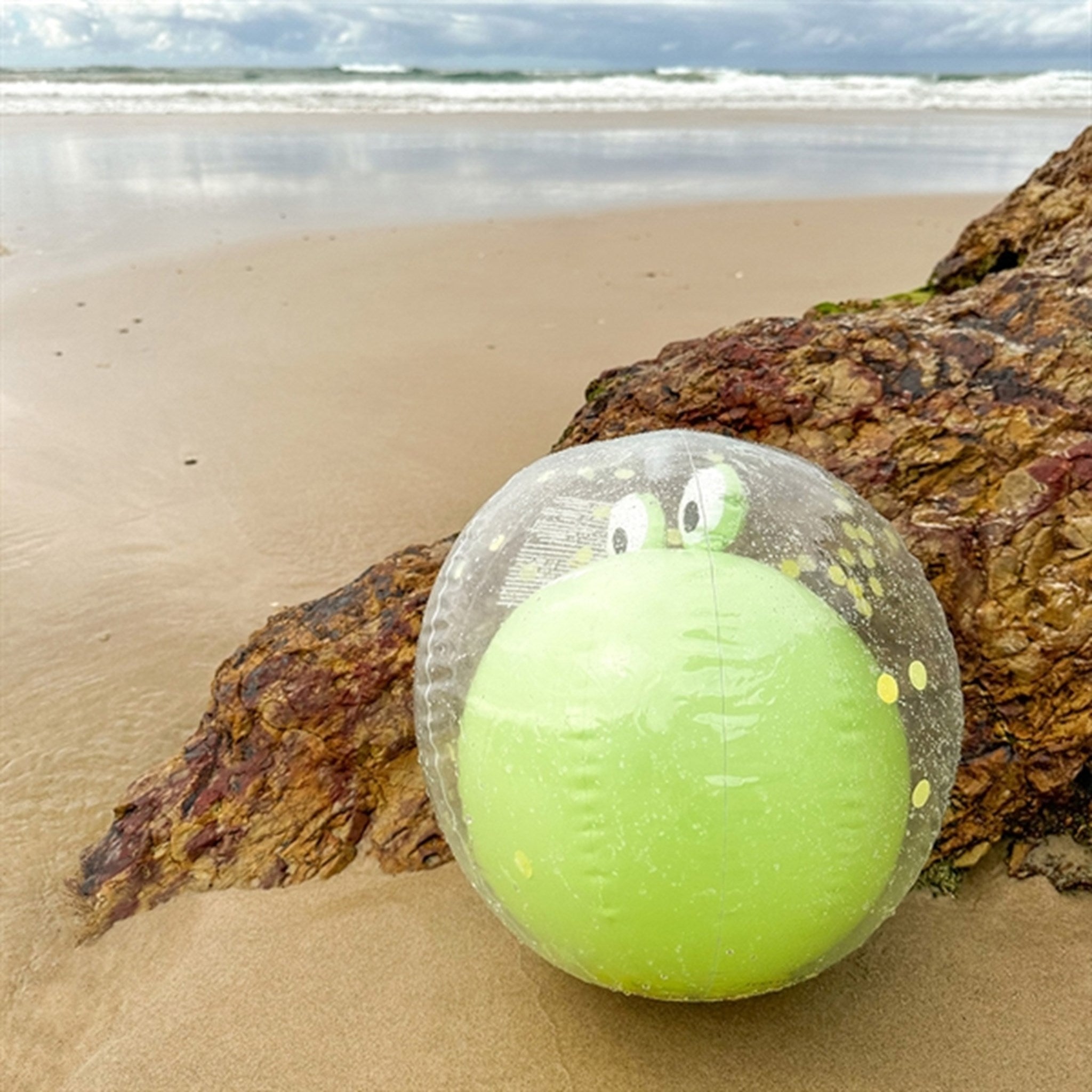 SunnyLife 3D Beach Ball Cookie the Croc Light Khaki 3
