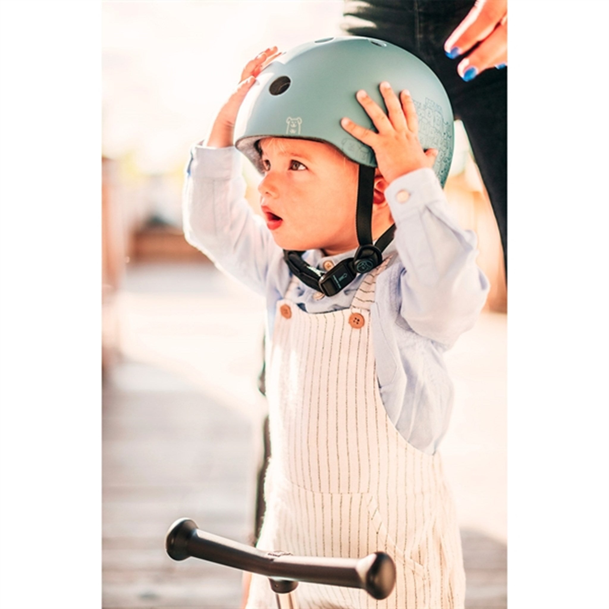 Scoot and Ride Safety Helmet Forest 4