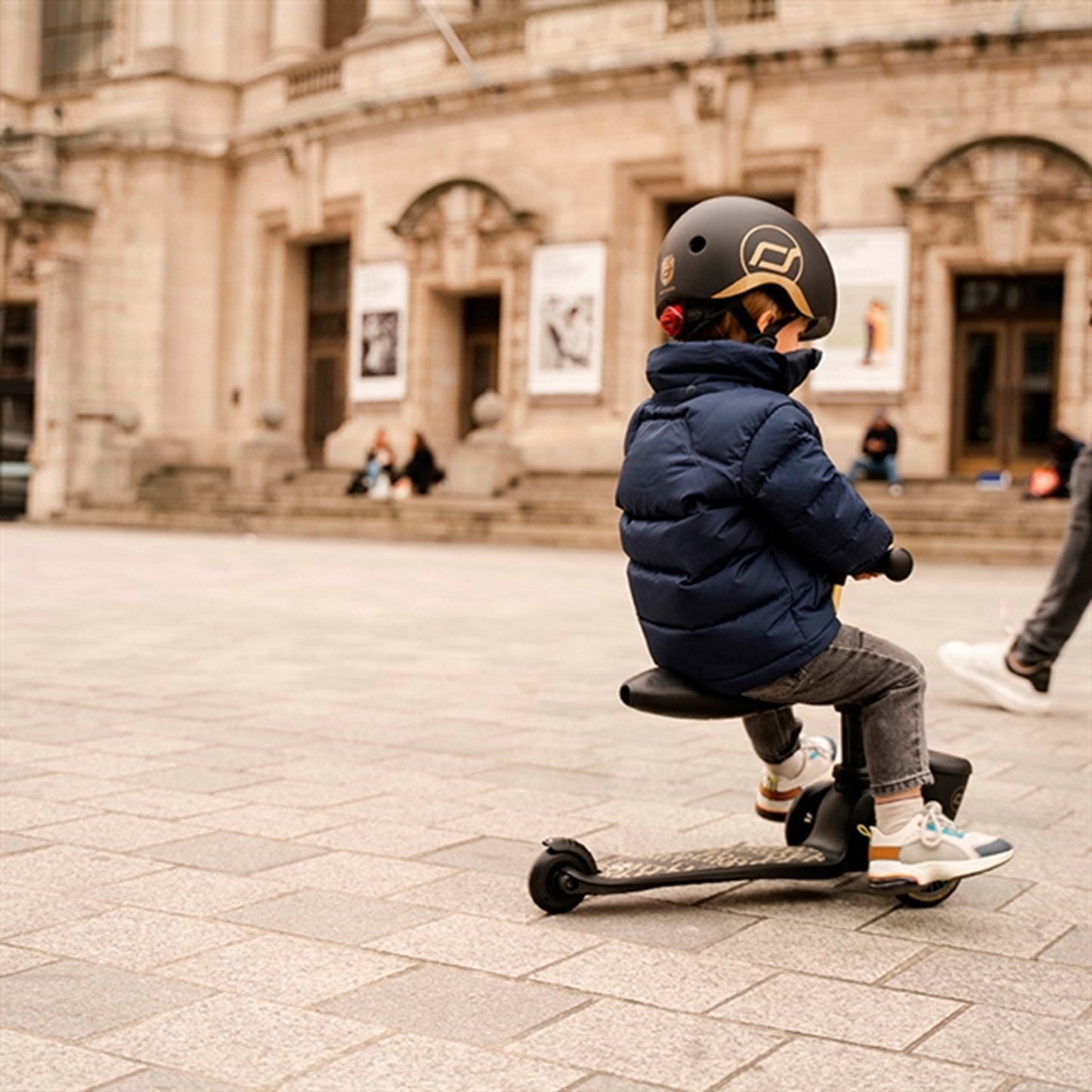 Scoot and Ride Highway Kick 1 Lifestyle Black/Gold