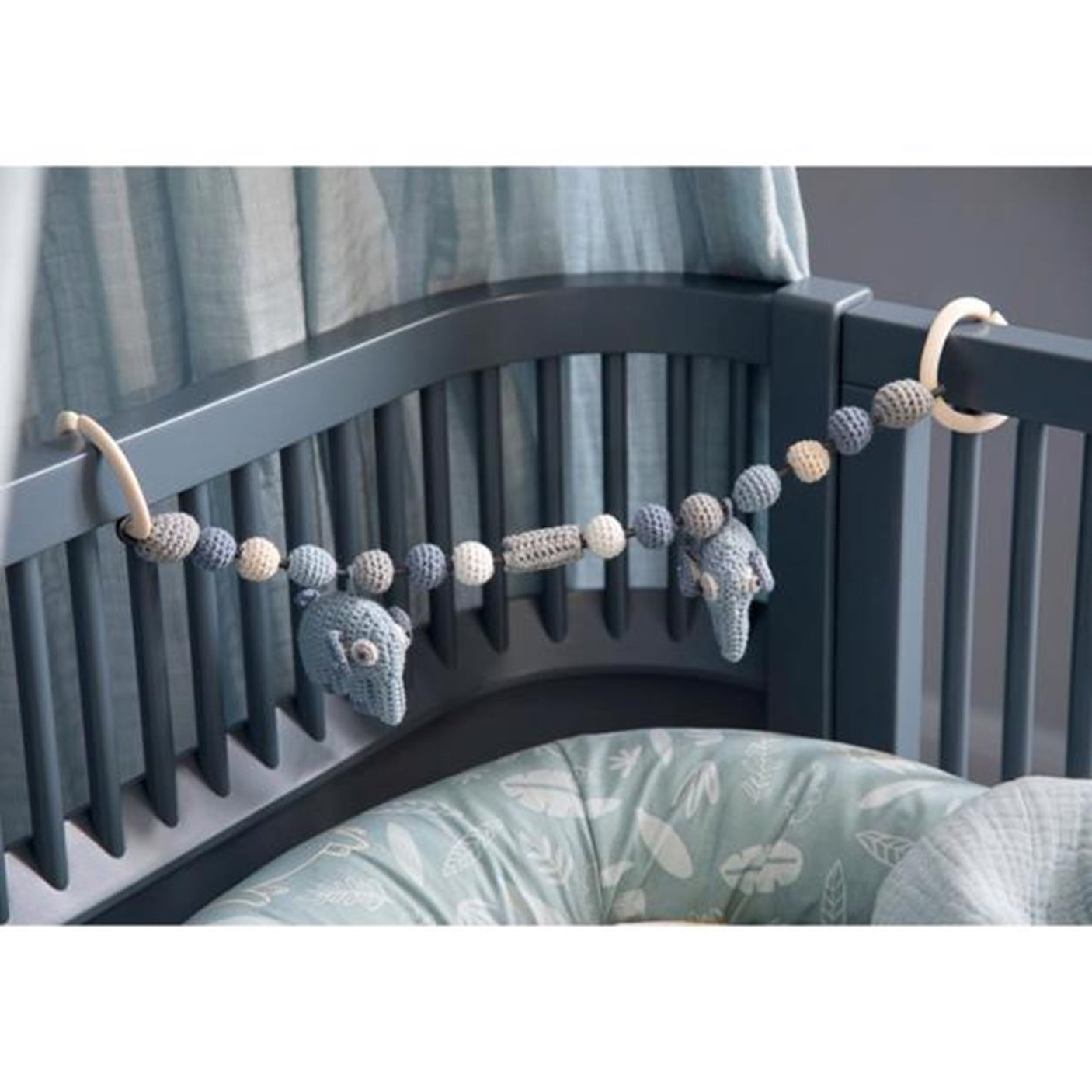 Sebra Knitted Pram Chain Elephant Powder Blue