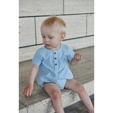 Copenhagen Colors Sky Blue W Cream Stripe Seersucker Romper m. sleeves