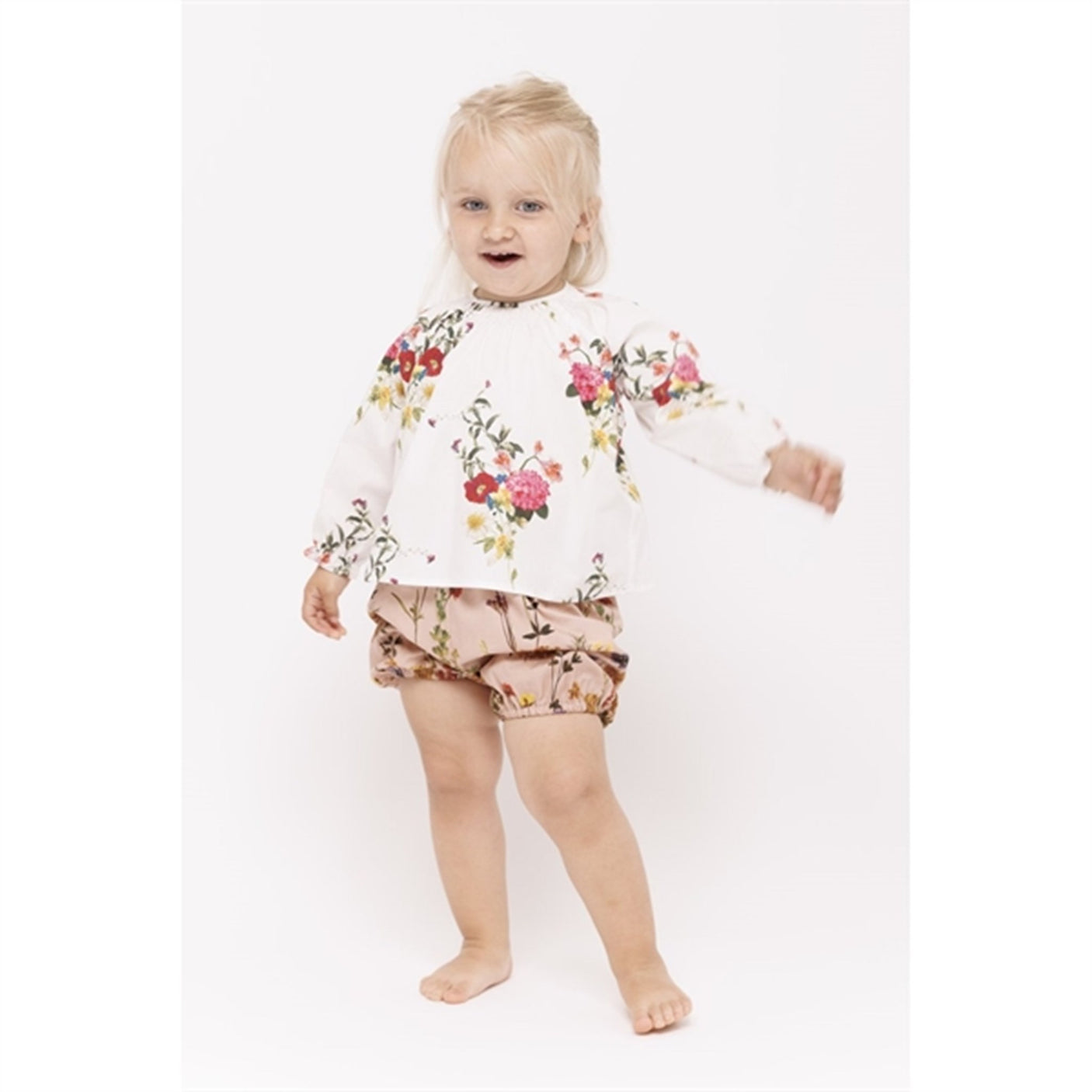 Christina Rohde 819 Shorts Lovely Pale Rose Floral 2