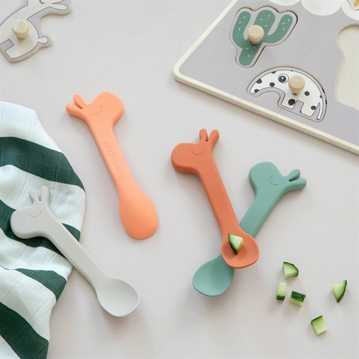Done by Deer Silicone Spoon Lalee Green