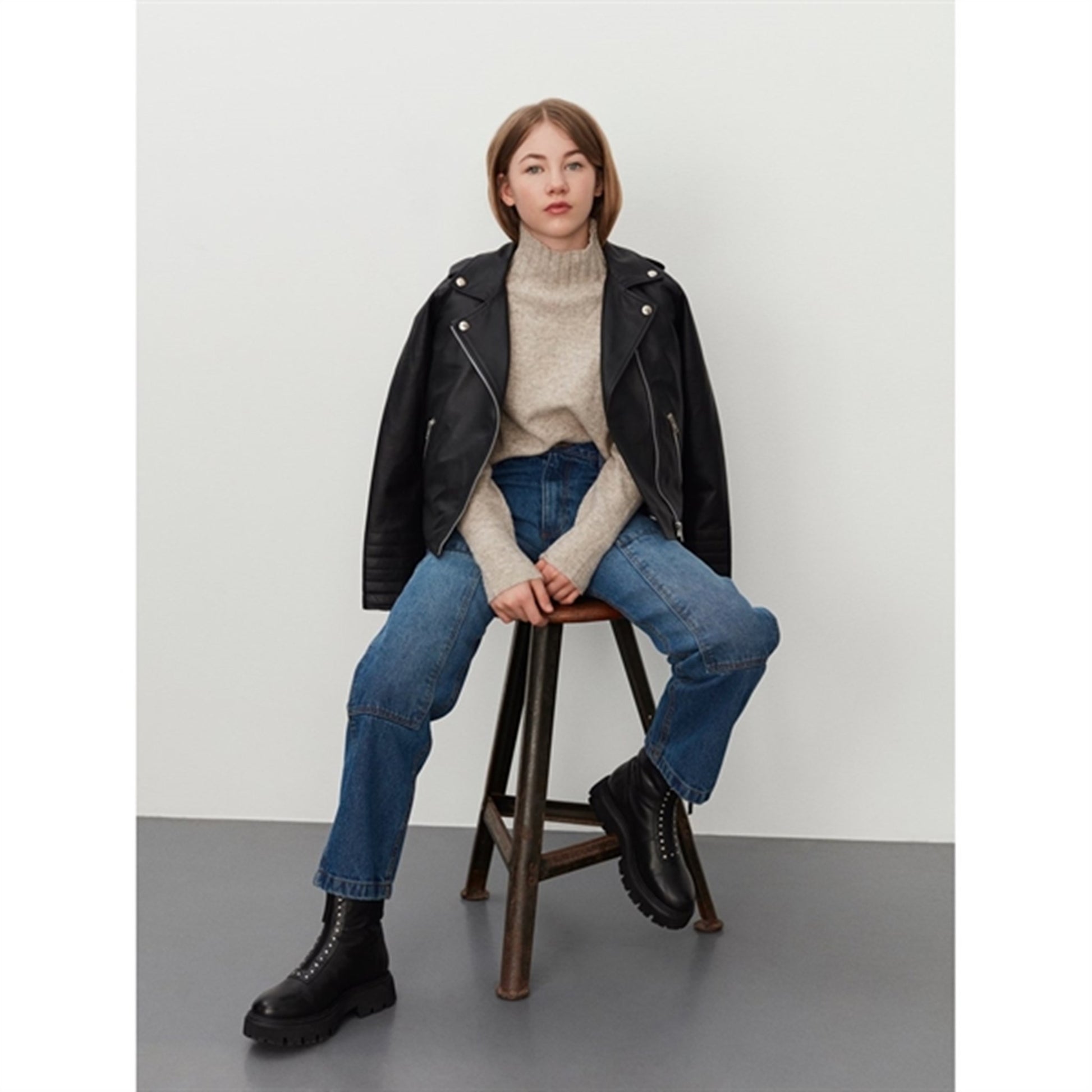 Sofie Schnoor Navy Blue Pants