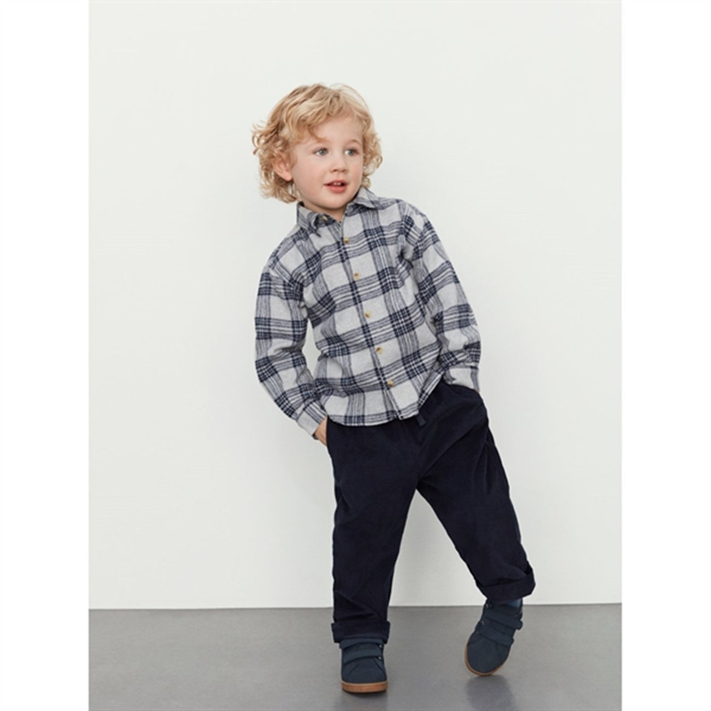 Sofie Schnoor Dark Blue Pants