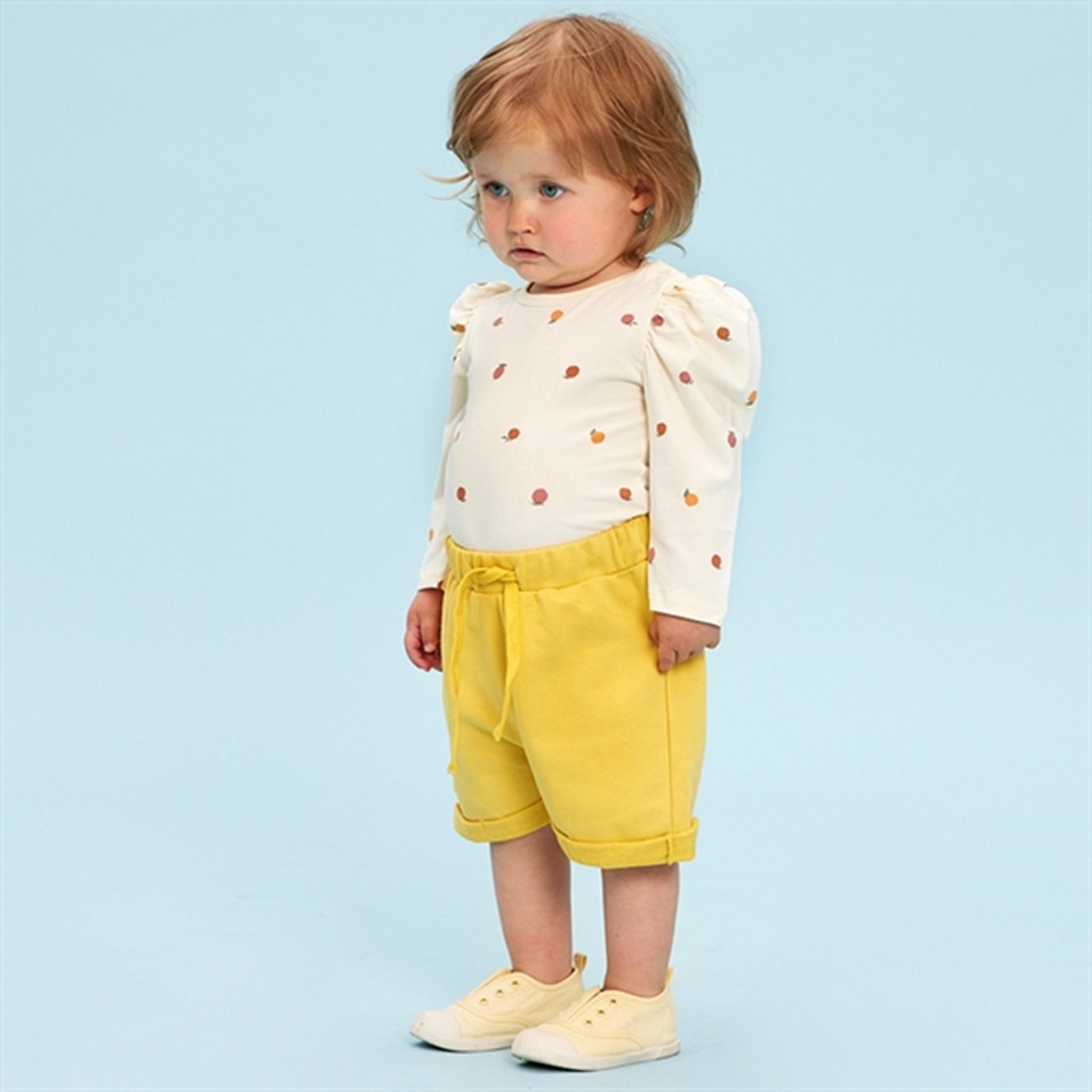 THE NEW Siblings White Swan Fruit Leggings