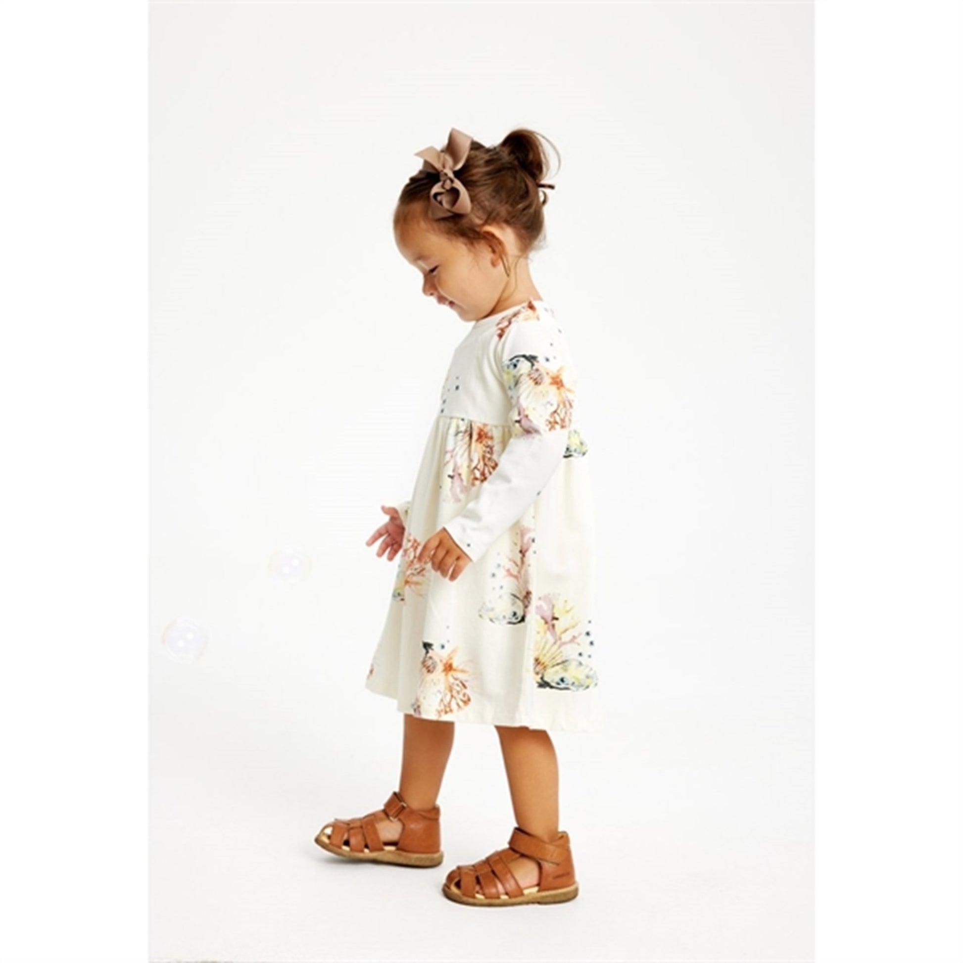 THE NEW Siblings White Swan Coral AOP Gaige Dress