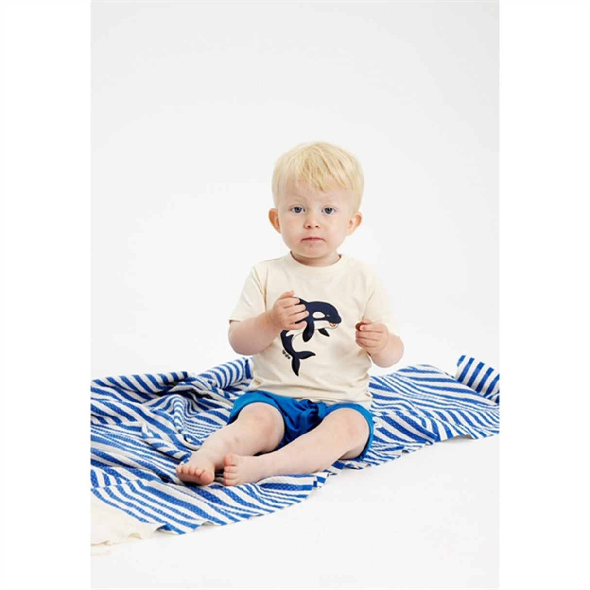 THE NEW Siblings White Swan Geno T-shirt