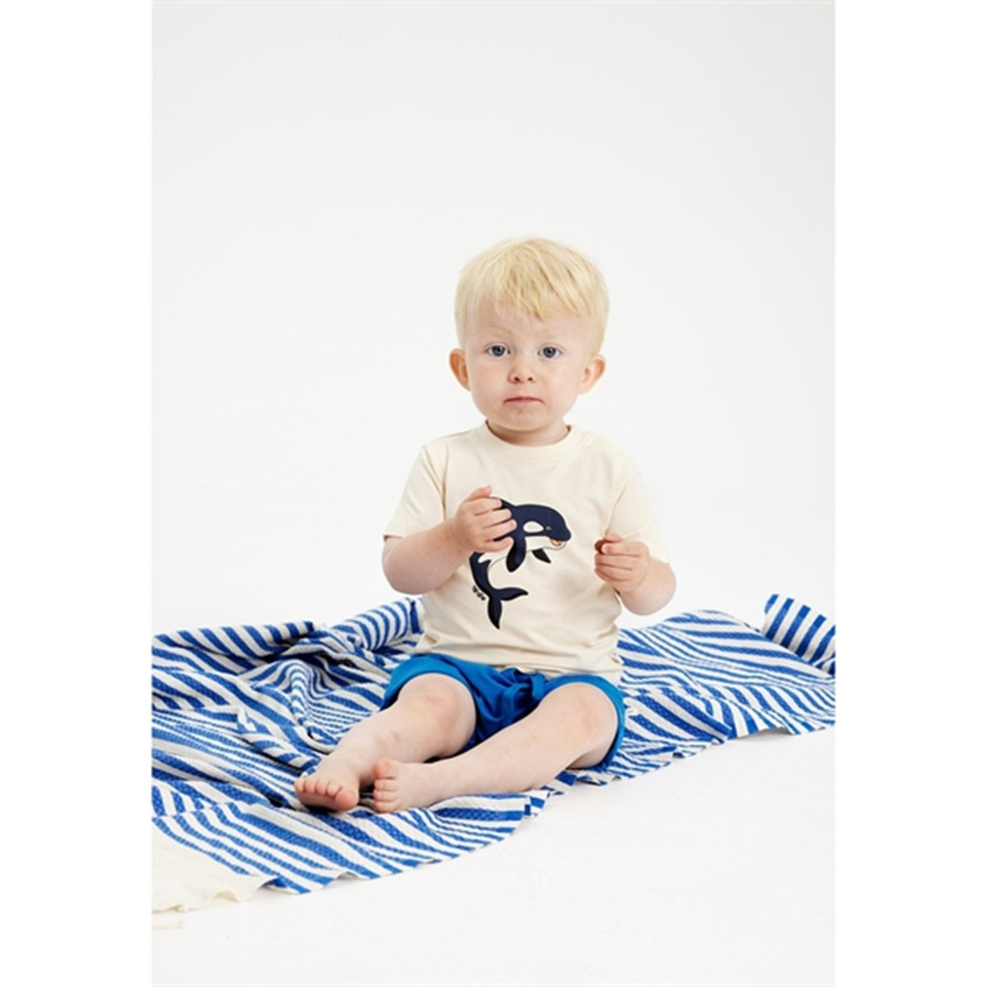 THE NEW Siblings White Swan Geno T-shirt