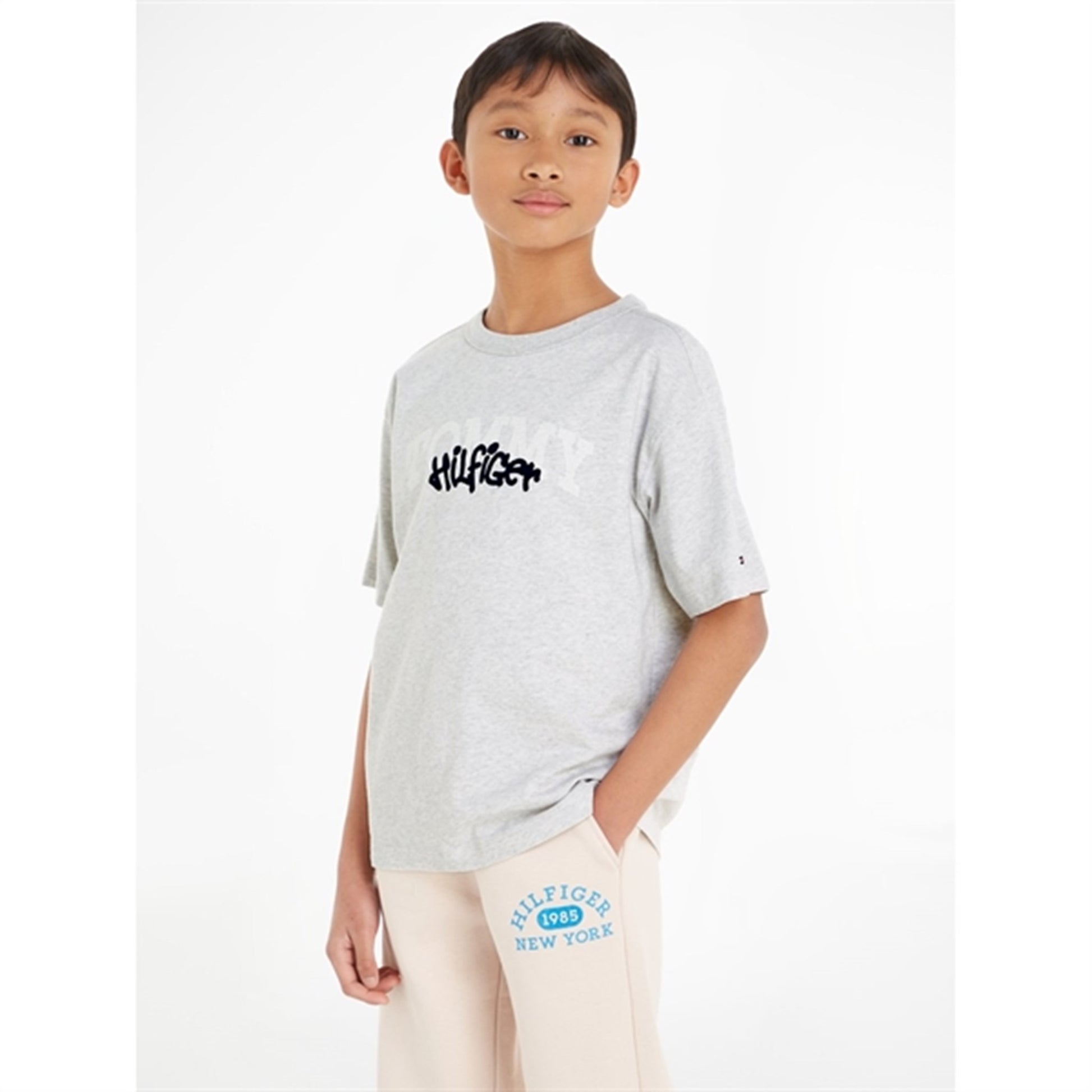 Tommy Hilfiger Hilfiger Graffiti T-Shirt New Light Grey Heather