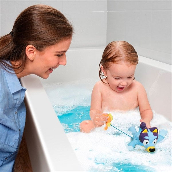 TOMY Toomies Bluey Swimming 3